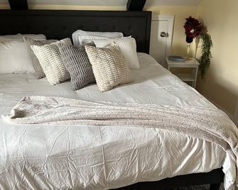 Cute Mini Apt - Snhu Arena - Manchester