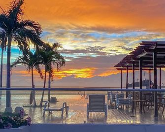 Tamaca Beach Resort - סנטה מרטה