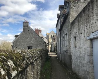 Old house of character in 1 min of the Loire - Saint-Dyé-sur-Loire - Edificio