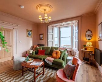 The Beach House Boutique Hotel - Sunderland - Obývací pokoj