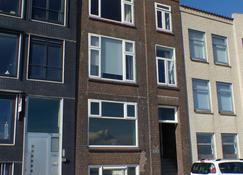 Centrally Located Apartment On The Boulevard, The Most Beautiful Location In Vlissingen - Flesinga - Edificio