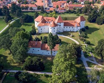 Nice Home In Varazdin Breg With Sauna - Varaždin Breg - Edificio