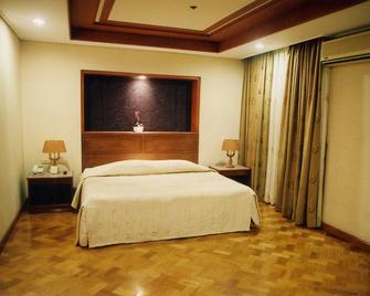 Maxandrea Hotel - Cagayan de Oro - Bedroom