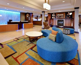 Fairfield Inn and Suites by Marriott Wausau - Wausau - Lobby