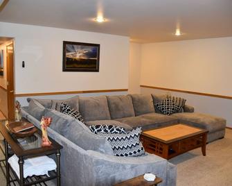 Beautiful Spacious Home - Near Fergus High School - Lewistown - Sala de estar