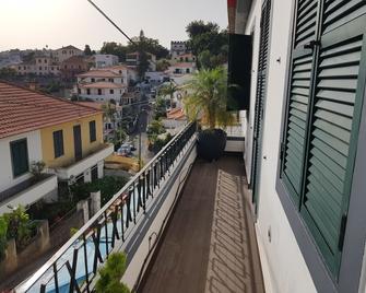 Madeira Breeze - Funchal - Balcony