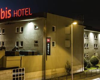 ibis Guimaraes Centro - Guimarães - Building
