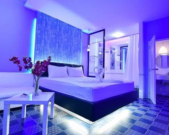 Relax Villa Hotel - Mueang Samut Prakan - Bedroom