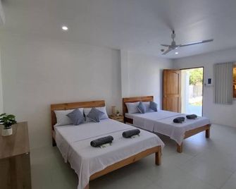 The Kubo Gardens - San Juan - Bedroom