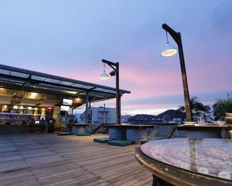 Quip Bed & Breakfast - Phuket