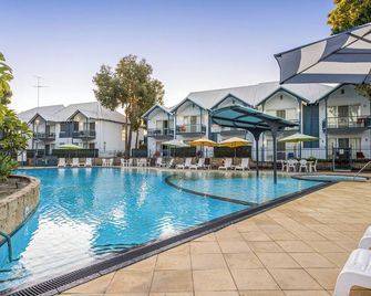 Mandurah Quay Resort - Mandurah - Pool