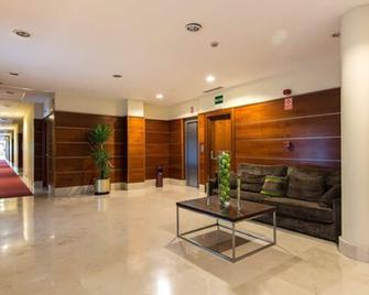 Hotel Plaza Las Matas - Las Rozas de Madrid - Lobby