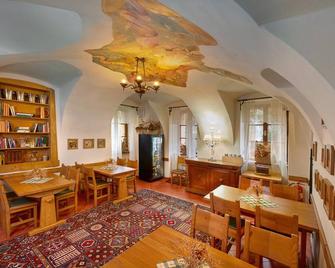 Hotel Selsky Dvur - Praga