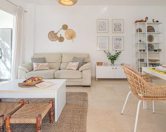Modern Riviera Golf Y Mar - Happy Rentals - La Cala de Mijas - Olohuone