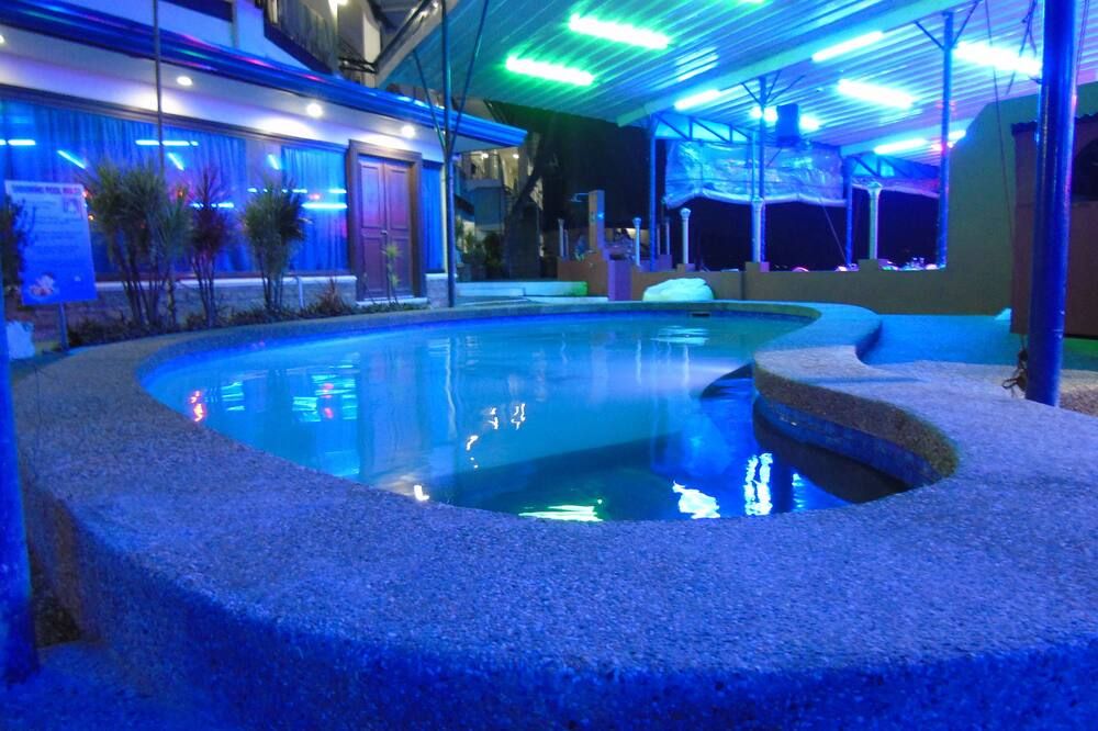 Blue Rock Resort And Dive Centre - Olongapo - Piscine