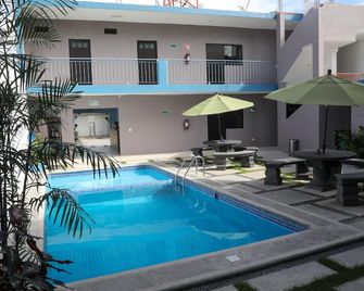 Hotel Del Mar - Barra de Navidad - Bazén