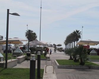 Holiday Home Casina del Sole by Interhome - Camaiore