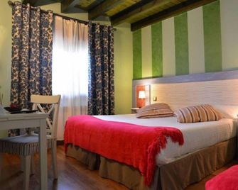 Posada Bernabales - La Herrán