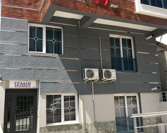 Izmir Homes - Esmirna - Edificio