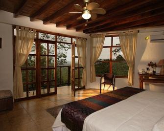 Samai Ocean Lodge A Place To Unwind! - Las Tunas - Bedroom