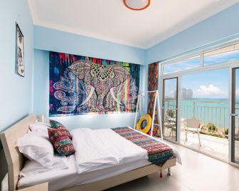 Linshuifeng Art Hostel - Sanya - Bedroom
