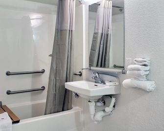 Motel 6-San Luis Obispo, Ca - South - San Luis Obispo - Badrum