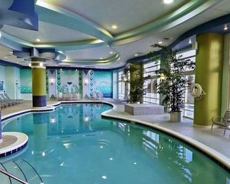 Daytona Beach Speedway 2-bedroom deluxe - Daytona Beach - Svømmebasseng