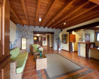 Hotel-Apartamento Rural Atxurra - Bermeo