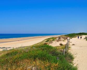 Saubion Wood House - Saubion - Beach