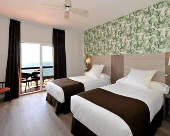 Hotel Salobreña Suites - Salobreña - Habitación