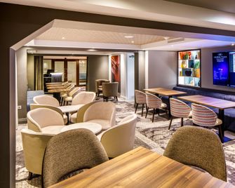 Crowne Plaza Manchester Airport By IHG - Manchester - Lounge