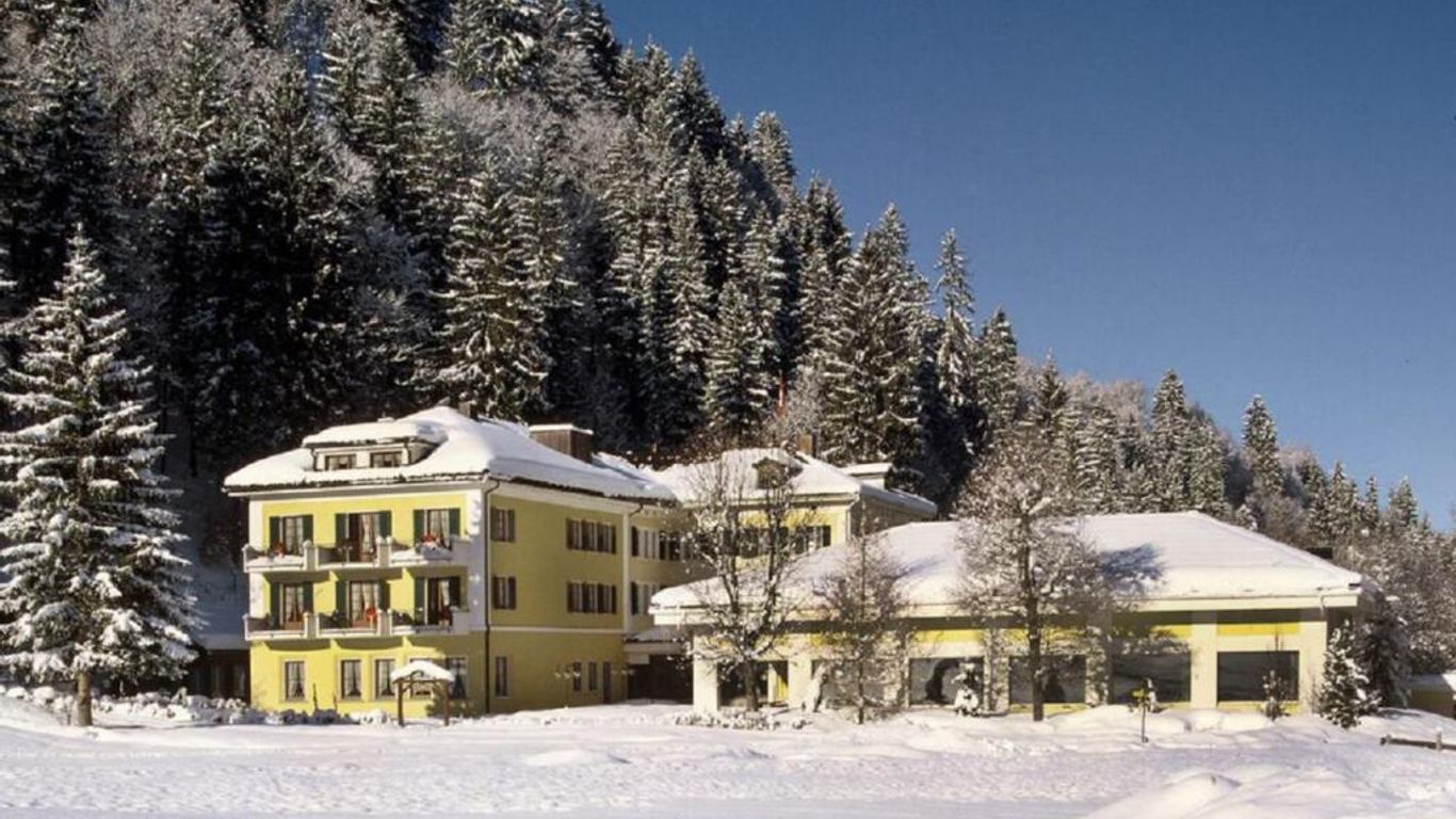 Chalet by Hotel Bad Serneus