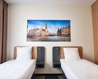 easyHotel Brussels City Centre - Bruxelas - Quarto