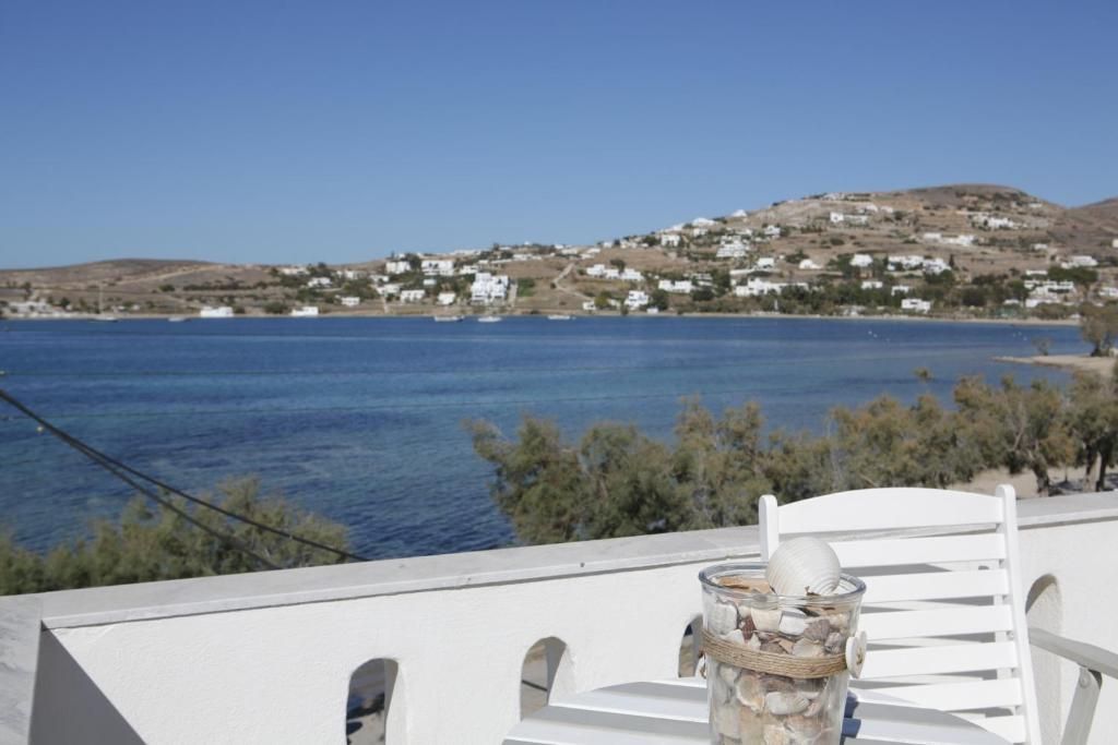 أليكزاندراس رومز - باريكيا - شرفة