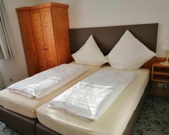 Landhotel Reckenberg - Oberried - Schlafzimmer
