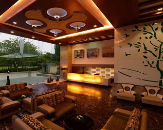 Top3 Lords Resort Bhavnagar - Bhavnagar - Salon