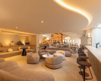 Golden Tulip Avignon Le Paradou - Авіньйон - Лаунж