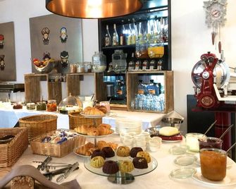 Hotel & Restaurant Badischer Hof - Bühl - Buffet