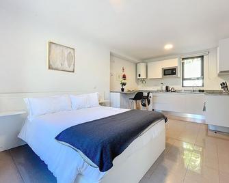 Sweet Home Madeira D by Atlantic Holiday - Funchal - Habitación