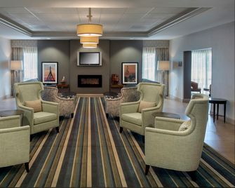 Hampton Inn Boston-Logan Airport - Revere - Lounge