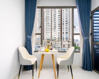 Zo Apartment River Gate - Free Pool - Ho Chi Minh - Jadalnia