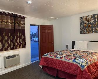 Chalet Motel - בנד - חדר שינה