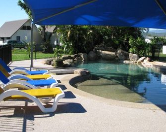 Cardwell Beachcomber Motel And Tourist Park - Cardwell - Piscina