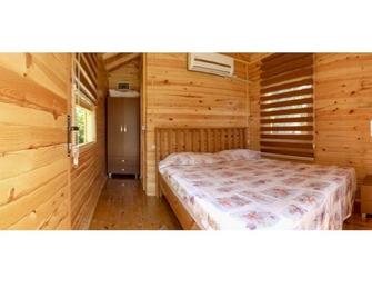 Naz Beach Bungalow Hotel in Antalya - Kizilot - Schlafzimmer
