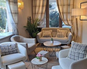 Hotel Espace Montclar - Montclar - Lounge