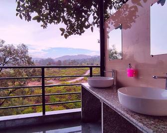 Takhat Villa by ShriGo Hotels - Kumbhalgarh - Balcony