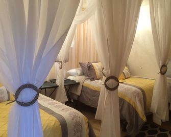 Sedona Red Rock View, Dogs ok, Amazing Location, Sparkling Clean close to trails - Sedona - Schlafzimmer