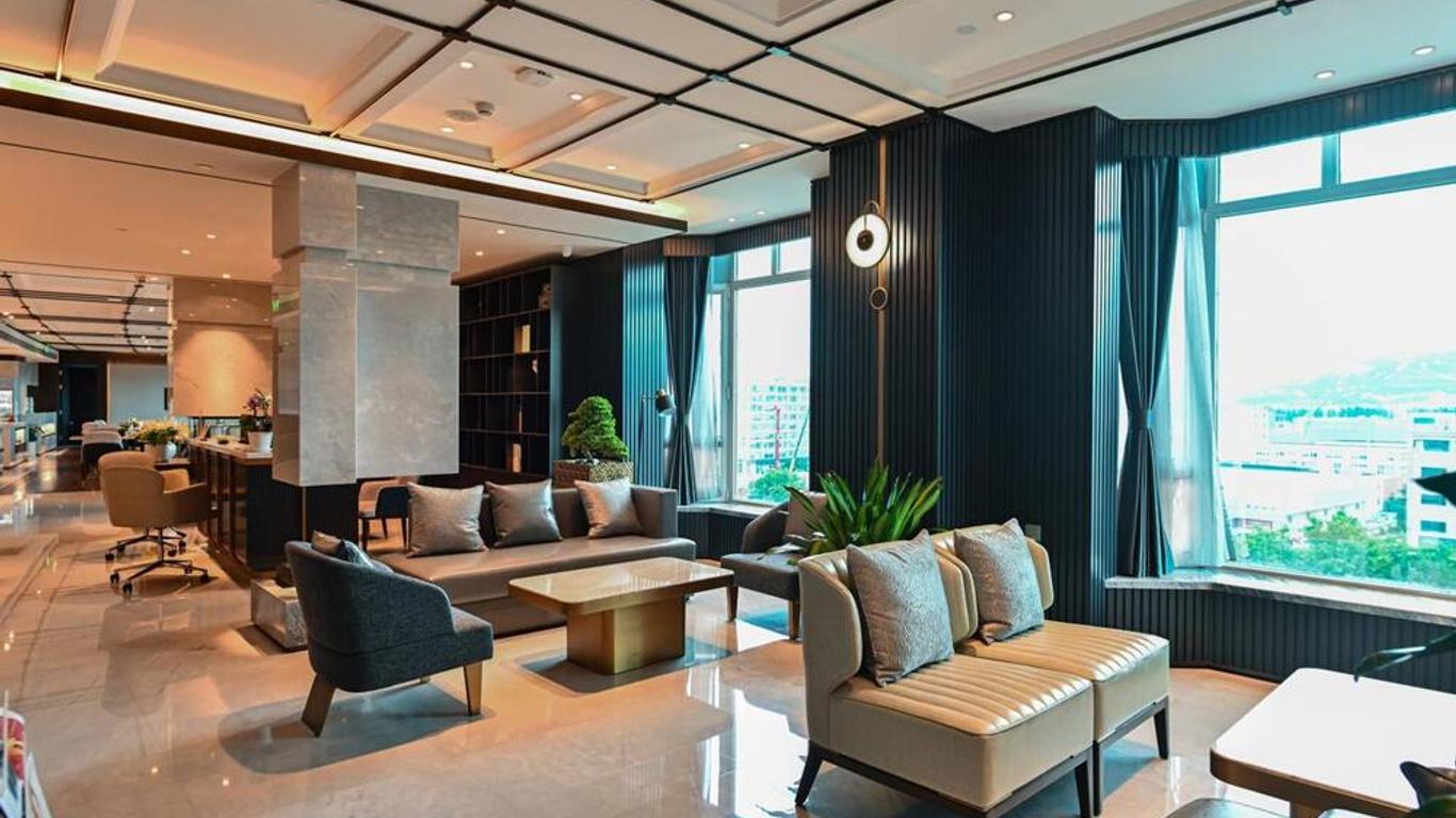 Wyndham Hotel Qingdao