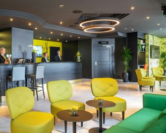 Thon Hotel Moldefjord - Molde - Lobby