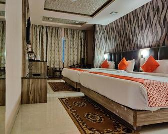 Hotel Vip Square - Puri - Bedroom